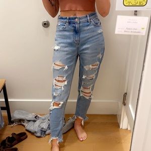 American Eagle Mom Jeans